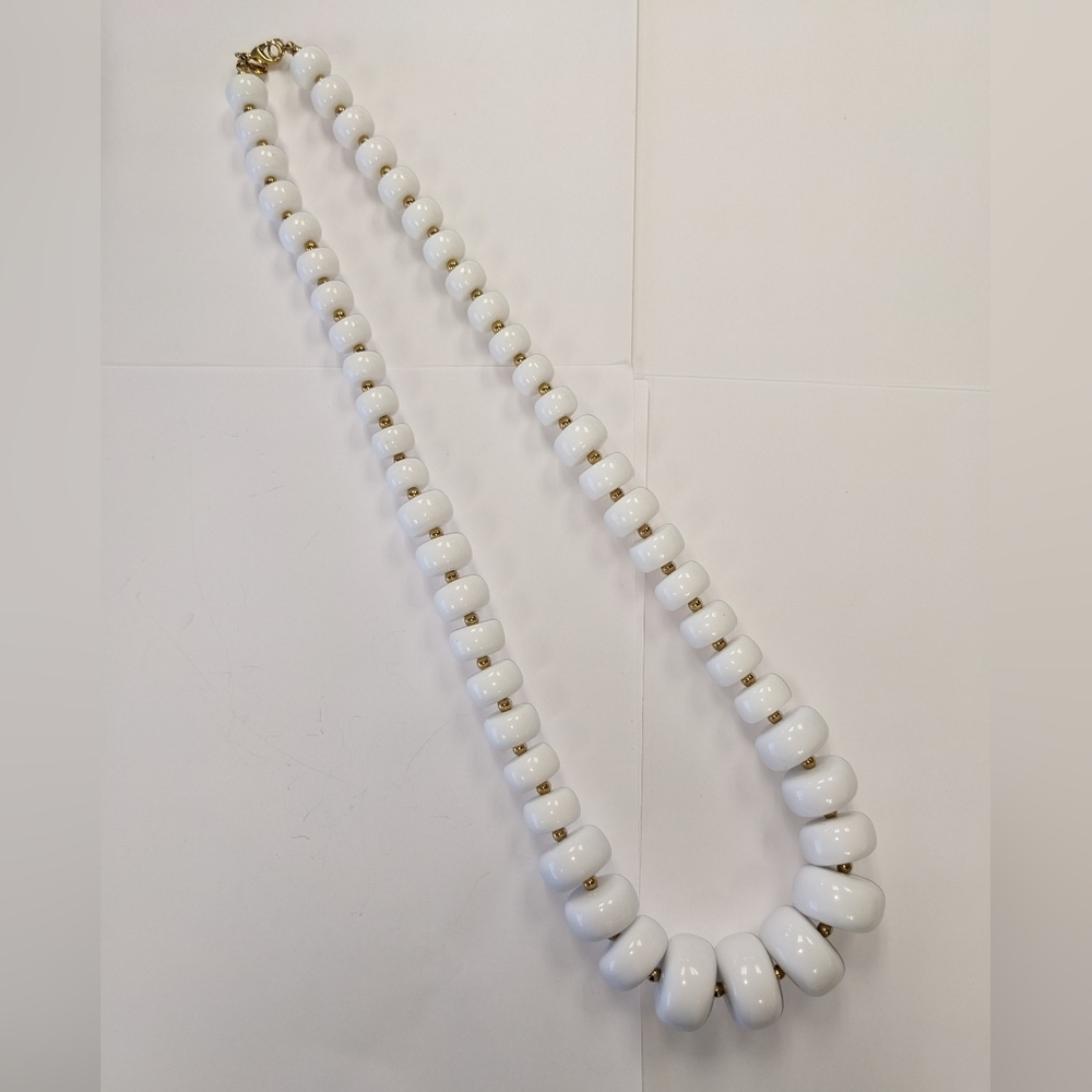 Vtg Signed Kjl Kenneth J. Lane Chunky White Beade… - image 3